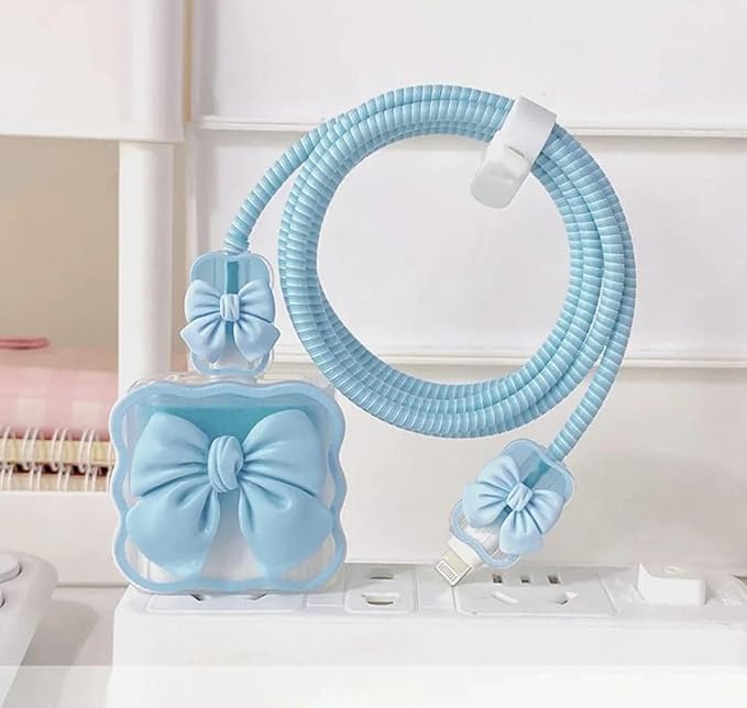 4-in-1 Silicone Charger Case with Wire Saver
